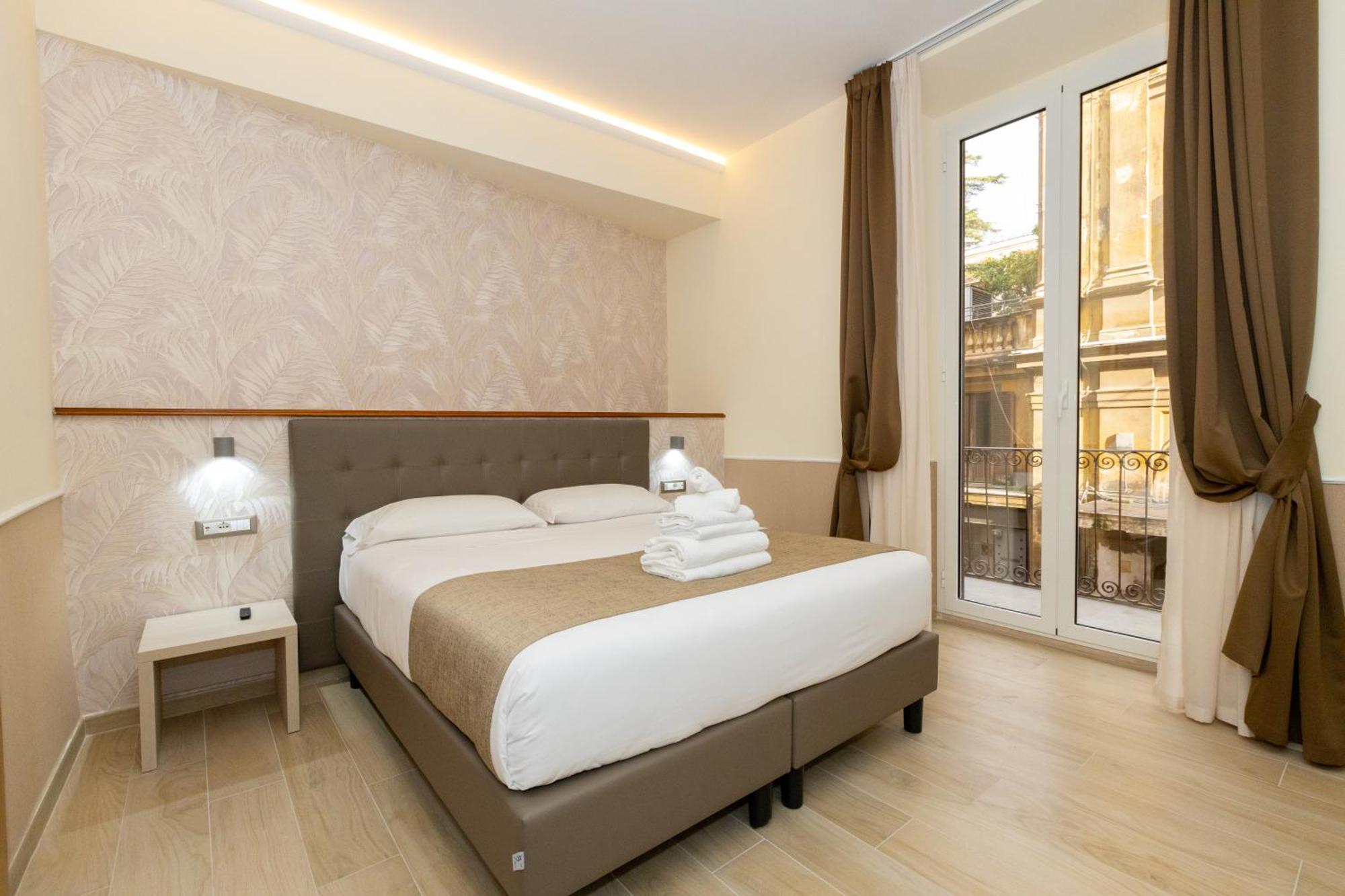 Hotel Maximus Рим Экстерьер фото